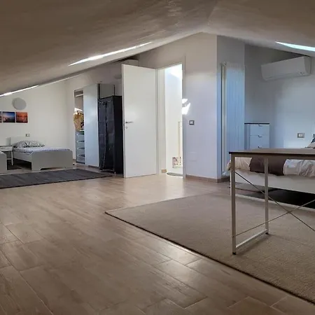 Semindipendente Con 6 Posti Letto Ferienhaus